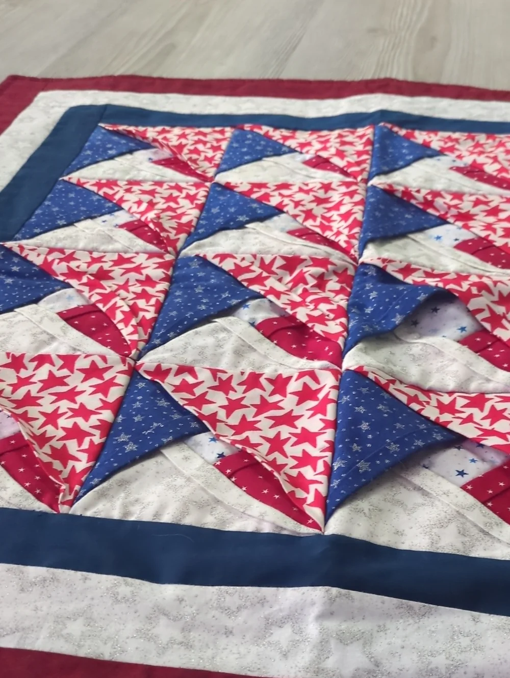 Handmade Patriotic Cathedral Window Quilt Wall Hanging 3D Americana Decor